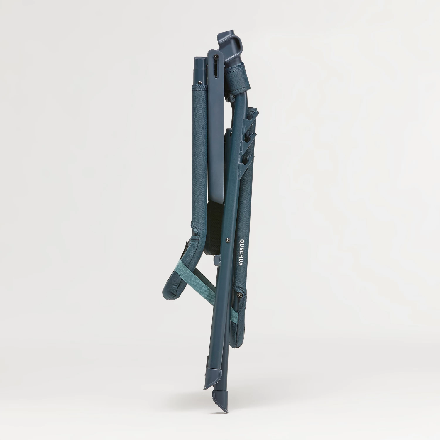 Quechua Multi-position Comfortable Camping Armchair - Image 3