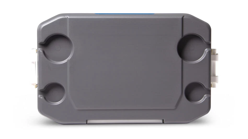 IGLOO Latitude 52QT Cool Box Red - Image 9